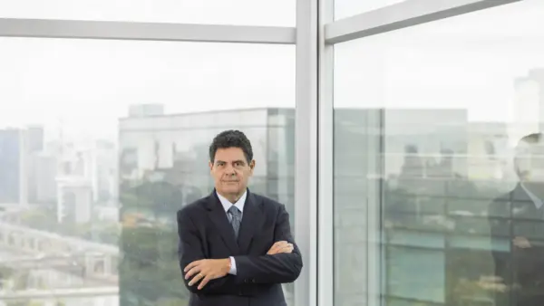 Marfrig e BRF anunciam fusão com troca de ações; Molina terá 41,5%